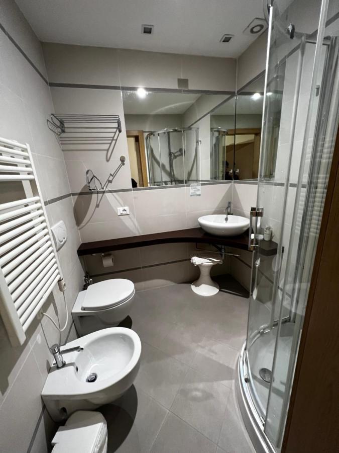 Hotel Trieste ริชโชเน ภายนอก รูปภาพ