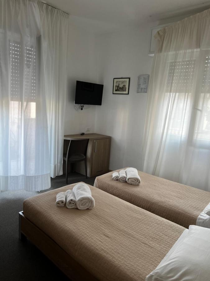 Hotel Trieste ริชโชเน ภายนอก รูปภาพ
