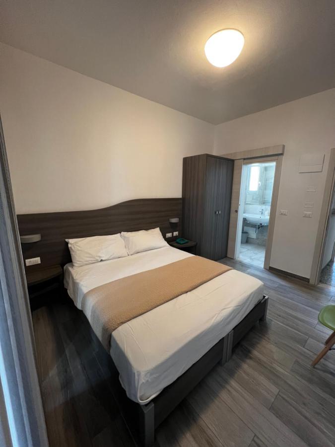 Hotel Trieste ริชโชเน ภายนอก รูปภาพ