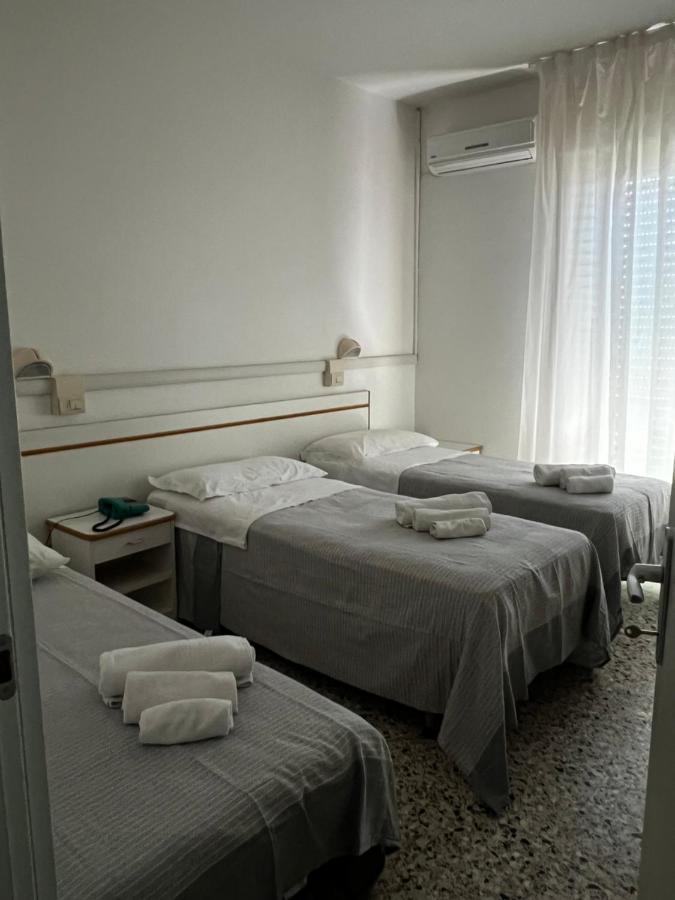 Hotel Trieste ริชโชเน ภายนอก รูปภาพ